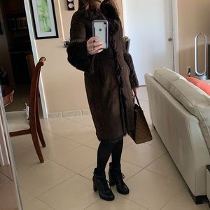 Real shearling coat brown Chaiken size 6